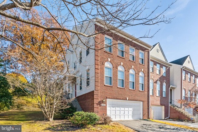 Building Photo - 2901 Mainstone Dr