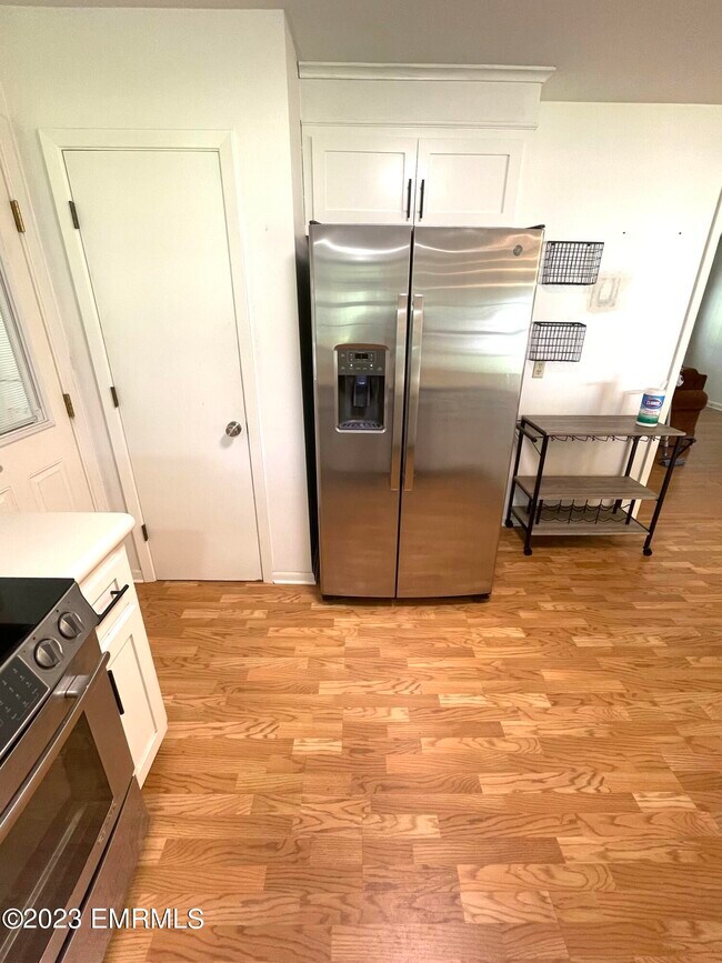 Photo - 4500 Russell Topton Rd