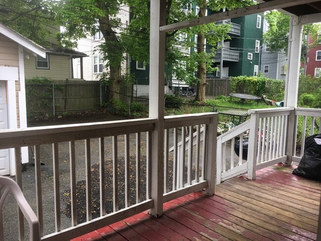 Building Photo - 64 Stockton St Unit 1 Rental