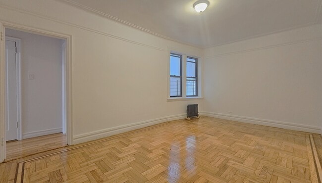 Photo - 165 Pinehurst Ave Unit 2C