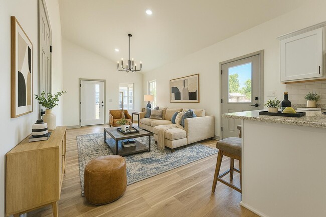 Photo - 321 Randolph St