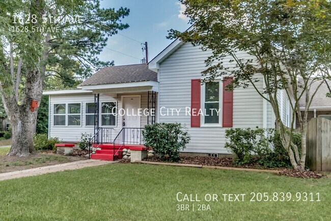 Photo - 1628 5th Ave