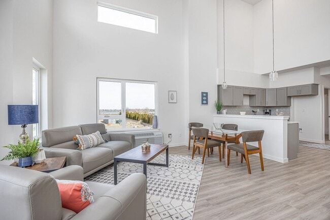 Photo - Vertisee Heights