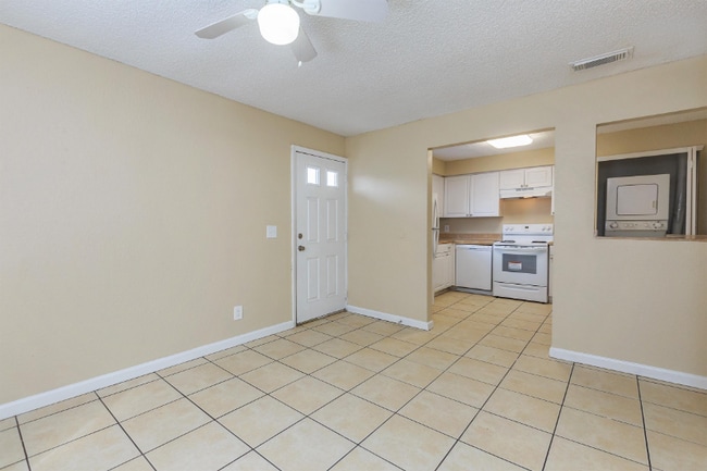 Photo - 5901 S Dale Mabry Hwy Unidad B