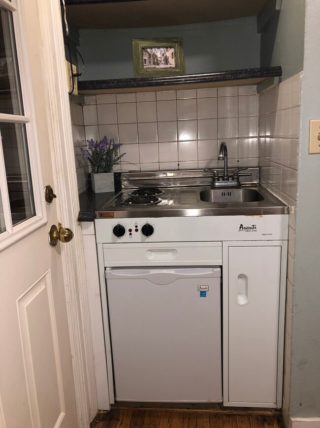 Aéreo - 719 Triphammer Rd Unidad 719 Triphammer Rd C