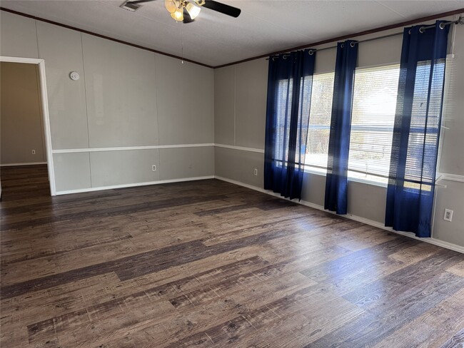 Photo - 218 Northlawn St