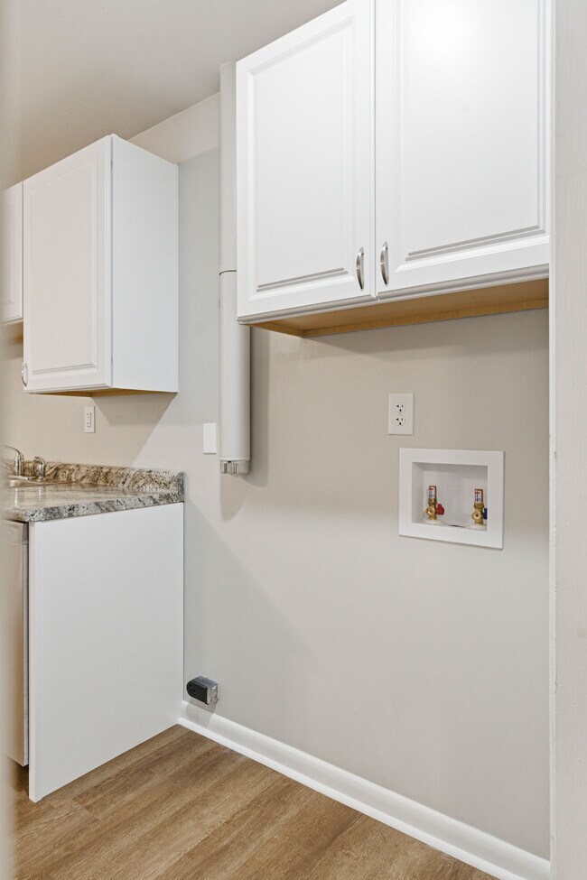 Photo - 1904 Wickham Way