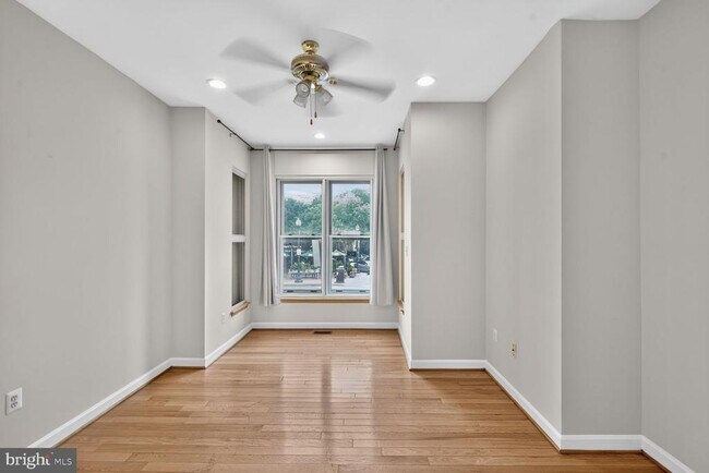 Photo - 541 Florida Ave NW Unit B