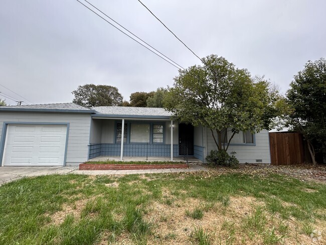 Building Photo - 3712 Los Flores Ave Rental