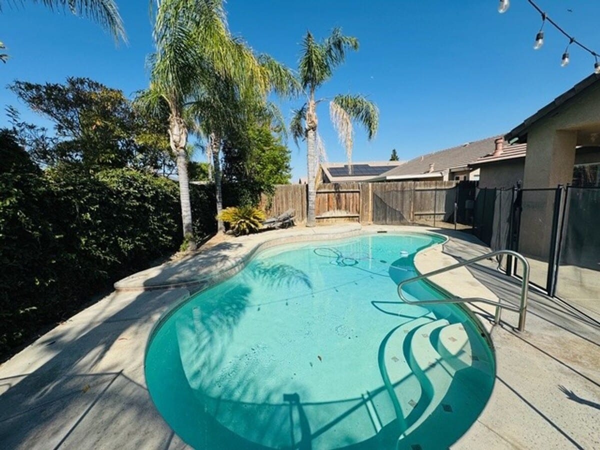 Photo - Single Family Home located in South Bakersfield
