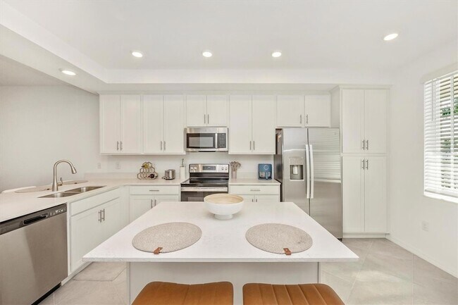 12280 Wellen Golf St Unit 205