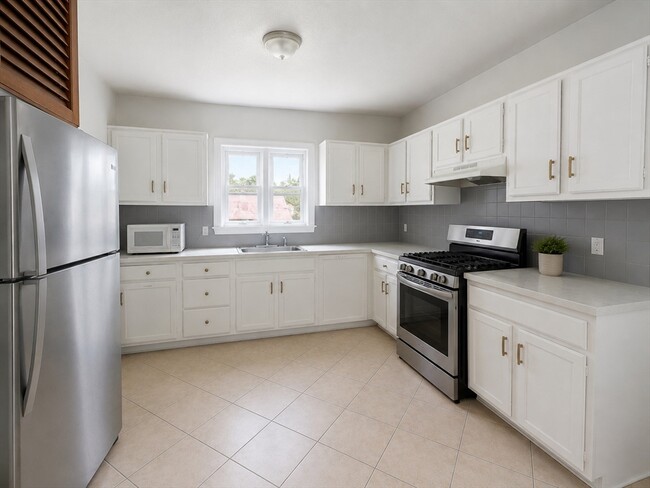 Photo - 67 Reed Ave Unit 2