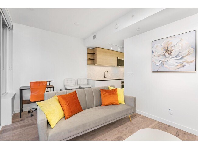 Photo - 13428-13105 105 Ave Unit 22F