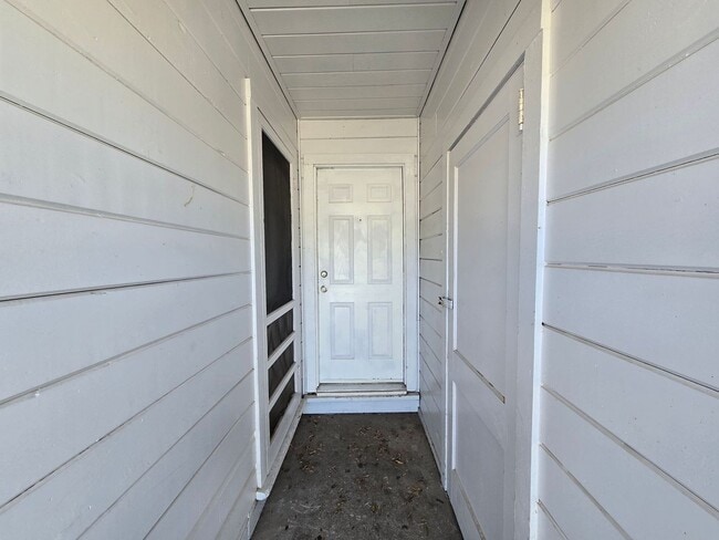 210 W Vardeman Ave Unit 210 W Vardeman Ave