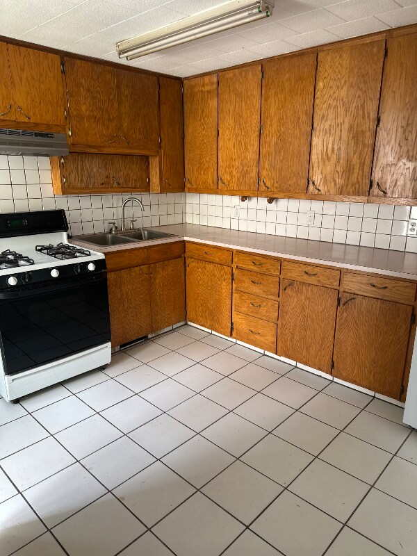 Photo - 426 Silver St
