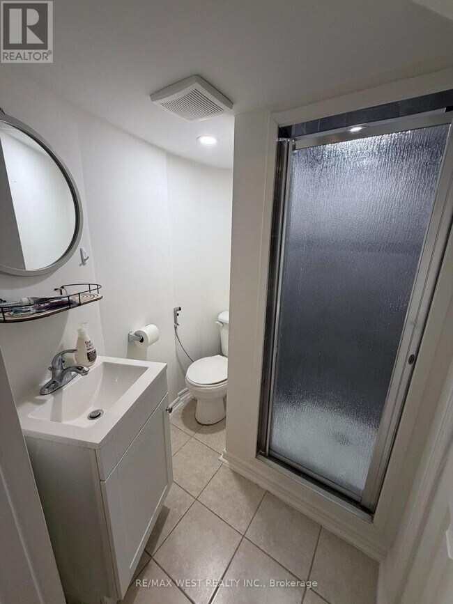 Photo - 52 Marchwood Crescent