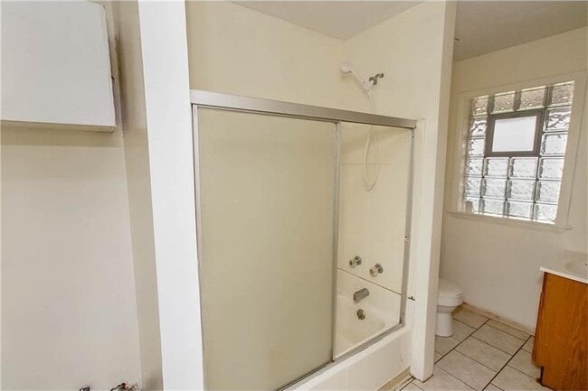 Photo - 58 W Askren St