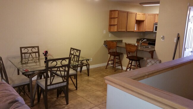 Photo - 921 N Euclid Ave Unit #115