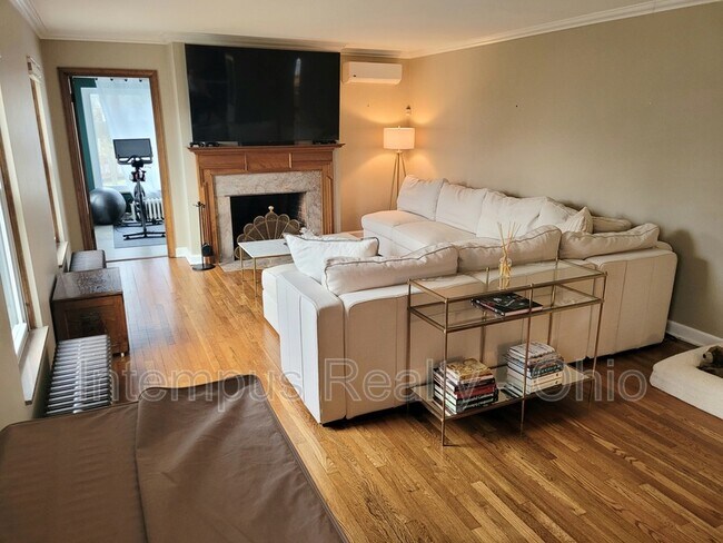 Photo - 3128 Ellis Pl