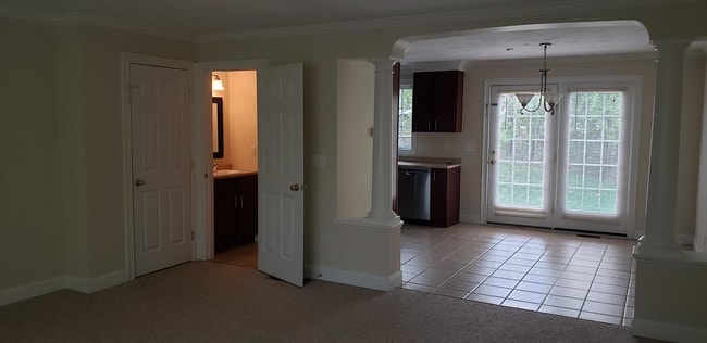 Photo - 83 Mechanic St Unit 3