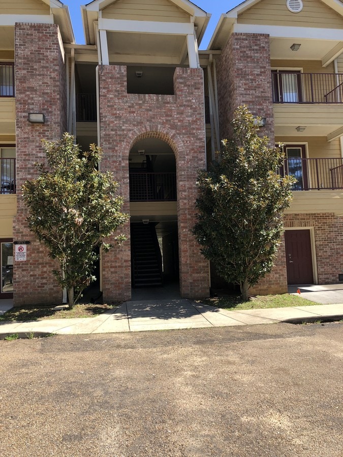 Photo - Ridgeway Apartments