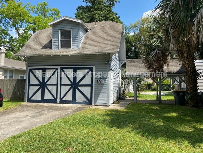 2633 Post St