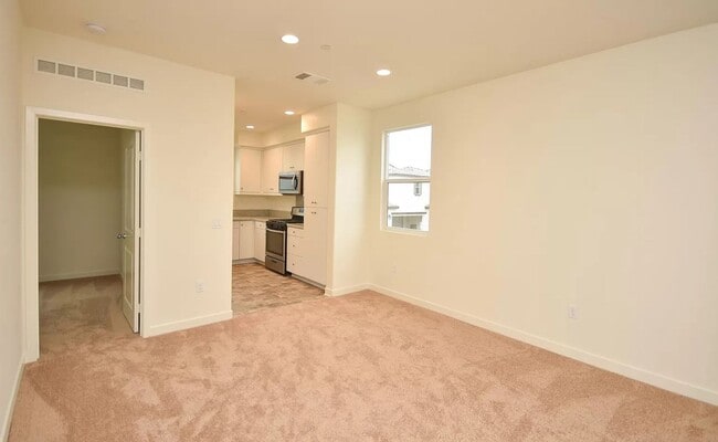 Photo - Newly Renovated Spacious 3 Bedroom Available for Rent Today! Don't Miss your chance!! Rent Today!!