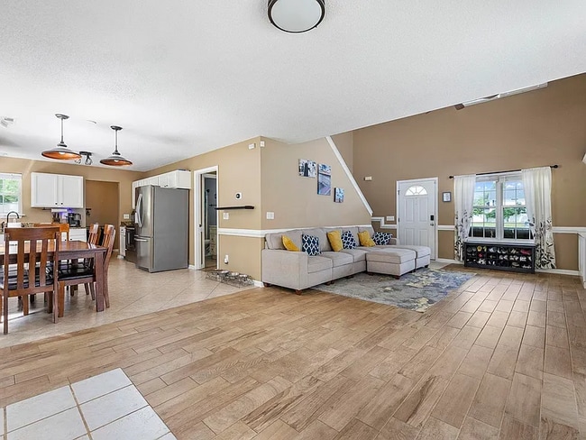 Photo - 125 Edwards Ln