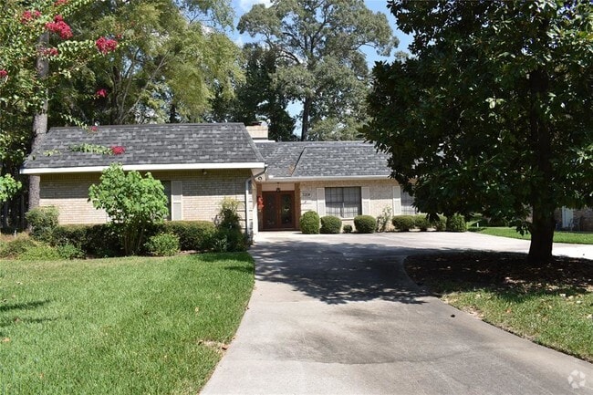 Building Photo - 3214 Wedgewood Cir Rental