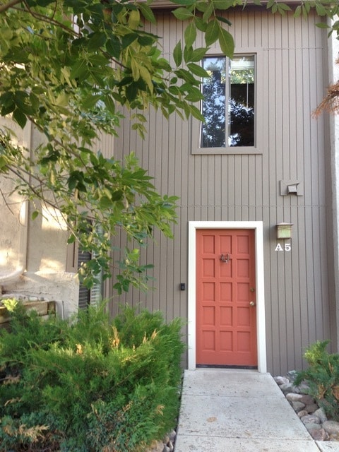 Building Photo - 142 Eagle Dr Unit A5