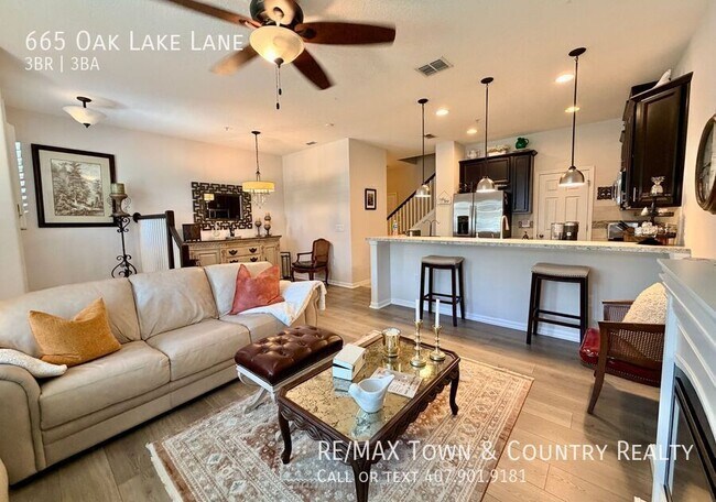 Photo - 665 Oak Lake Ln