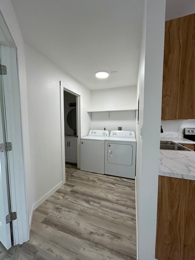 Photo - Duben Unit 4