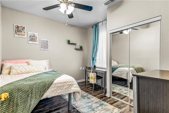 Photo - Ridge at North Texas, The