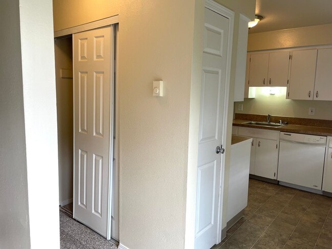 Photo - 8112 NE 27th St Unit 8112