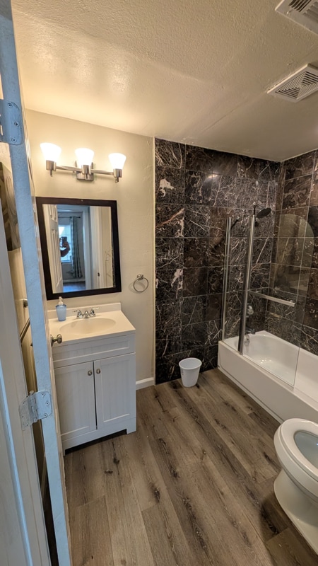 Photo - 1004 NE 28th St