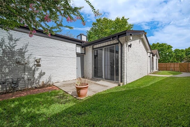 Photo - 1014 Fleetwood Pl Dr Casa
