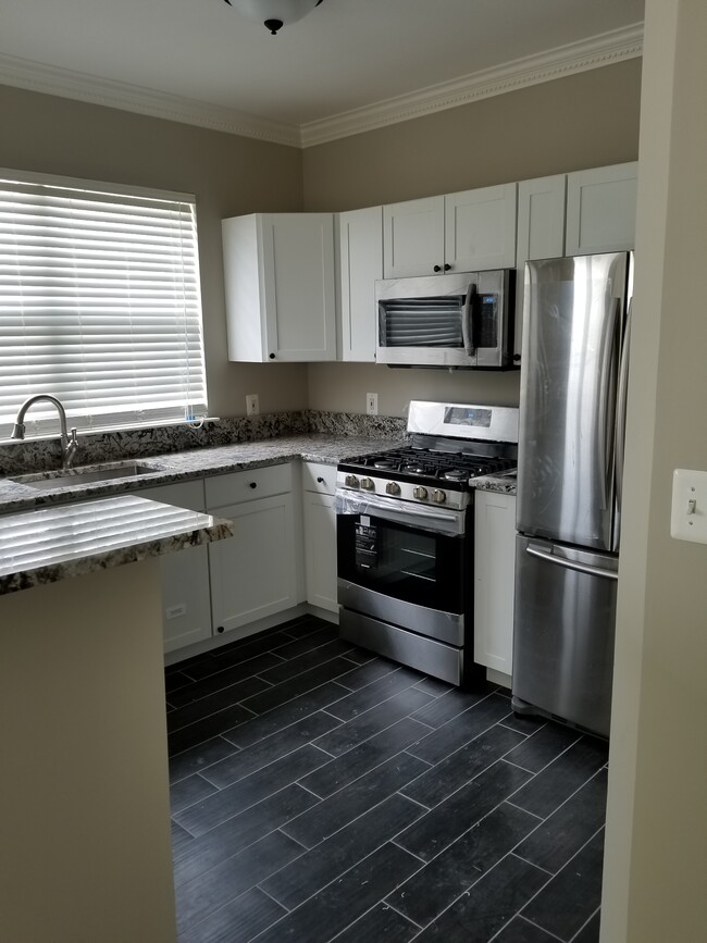 Photo - 12905 Alton Square