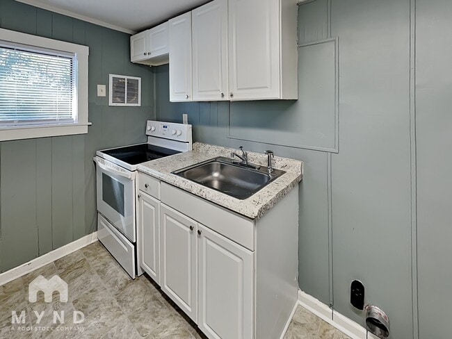 Photo - 511 N Taylor St