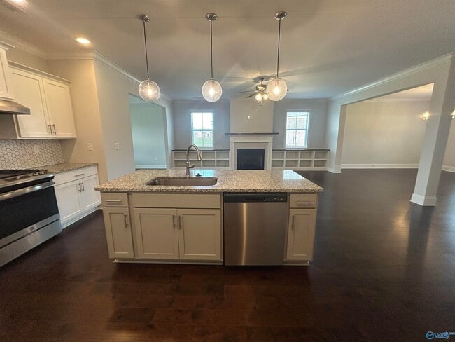 Photo - 14889 Imperial Dr