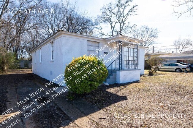 Photo - 3225 4th Ave N