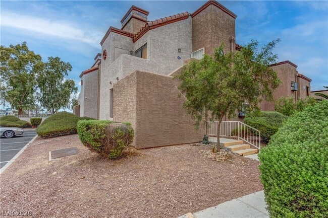 Photo - 2975 Juniper Hills Blvd Unit 201