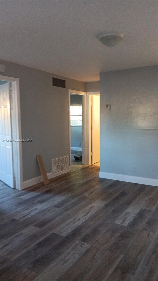 Photo - 5640 NW 15th St Unit 3