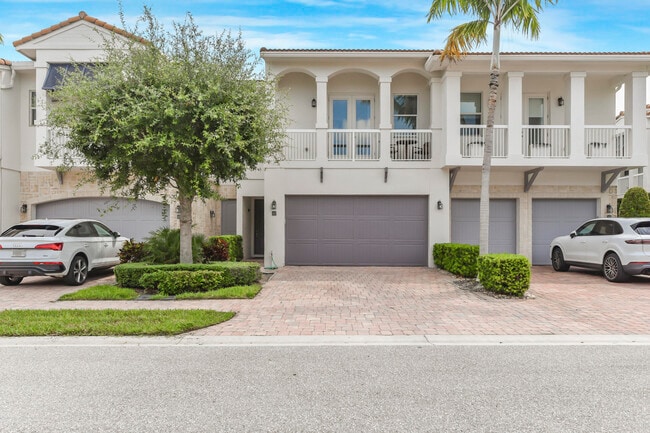 Building Photo - 100 NW 69th Cir Rental