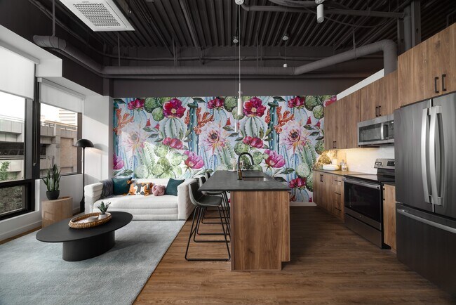 Photo - Alloy Midtown