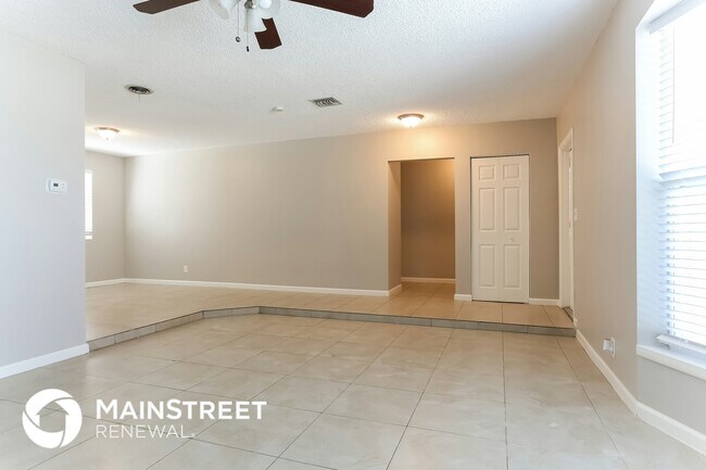 Photo - 4220 NW 23rd St
