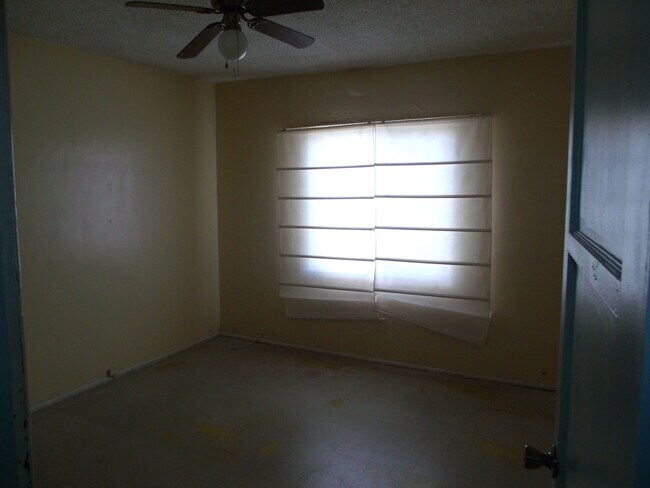 Photo - Large Single Story Home in Old Henderson/Pets Welcome