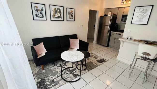 Photo - 1320 Drexel Ave Unit 201