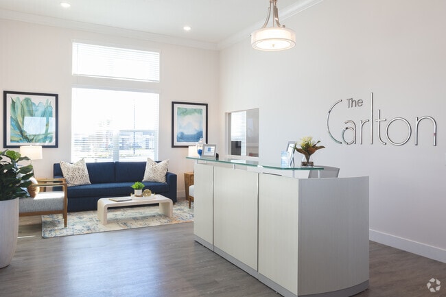 Centro de arrendamiento - The Carlton at Lake Dexter