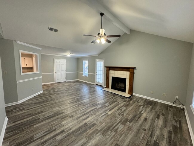 Photo - 3BR/2BA Home - IMMEDIATE MOVE IN