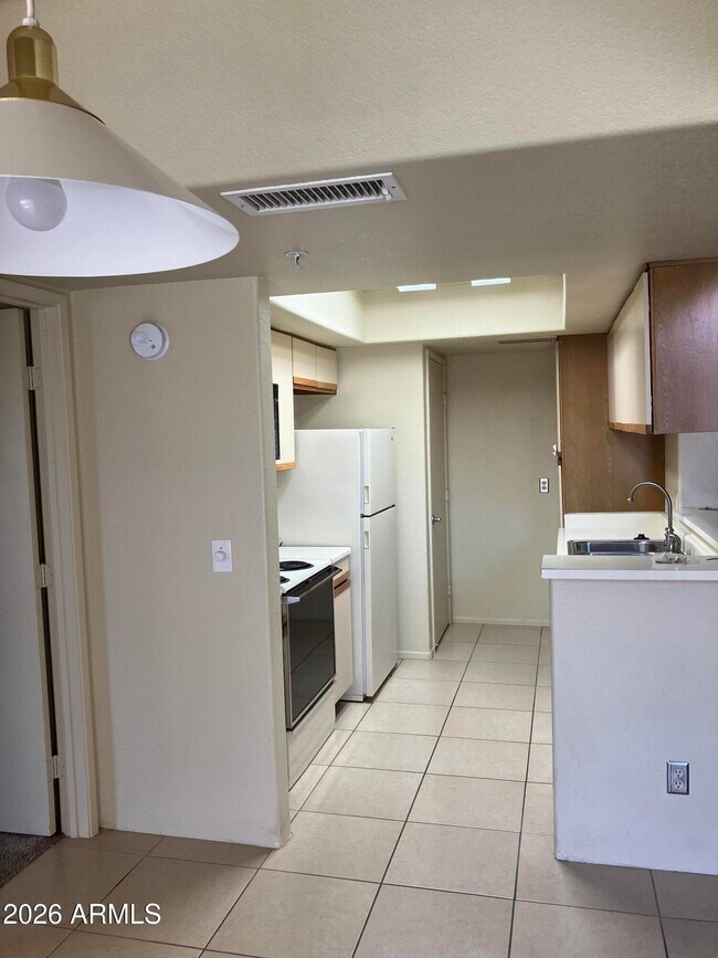 Photo - 1333 E Morten Ave Unit 238